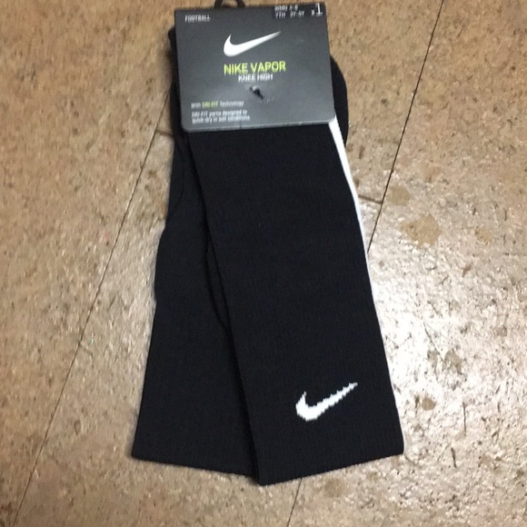 Nike Accessories - Women’s Nike Vapor Knee Sock